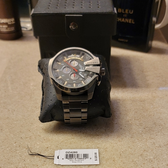 Diesel Watch - Picture 5 of 5